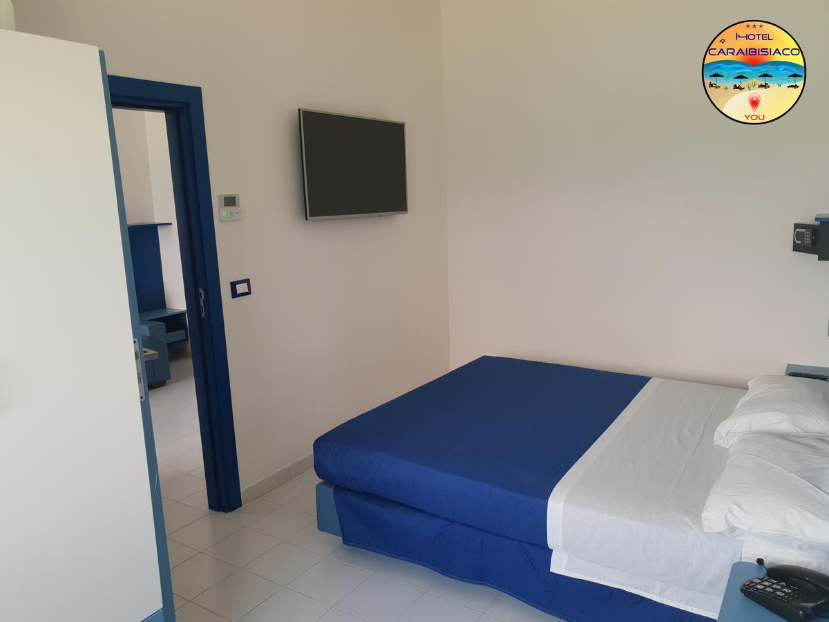 Hotel Caraibisiaco Sul Mare San Pietro in Bevagna Buitenkant foto