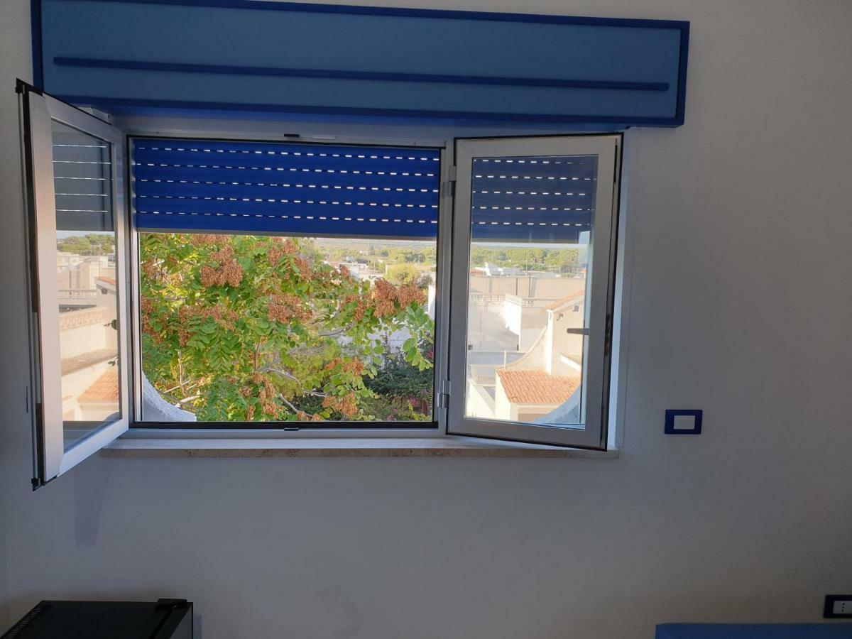 Hotel Caraibisiaco Sul Mare San Pietro in Bevagna Buitenkant foto